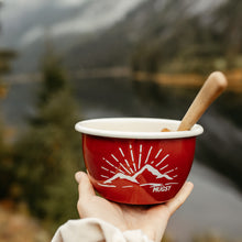 Lade das Bild in den Galerie-Viewer, REDLINE Emaille Geschirr: Schale, Schüssel mit Motiv: Berge | für die Outdoorküche, Camping | 550 ml