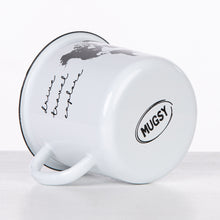 Lade das Bild in den Galerie-Viewer, OVERLANDER Emaillebecher in weiß - mit Geländewagen und Dachzelt Motiv