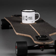Lade das Bild in den Galerie-Viewer, LONGBOARD Emaillebecher