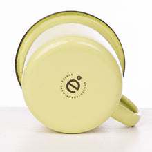 Lade das Bild in den Galerie-Viewer, PLAIN Serie | Emaillebecher 320ml | Farbe: pastellgrün