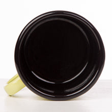 Lade das Bild in den Galerie-Viewer, PLAIN Serie | Emaillebecher 320ml | Farbe: pastellgrün