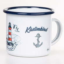 Lade das Bild in den Galerie-Viewer, KÜSTENKIND - HEIMATHAFEN maritimer Emaillebecher