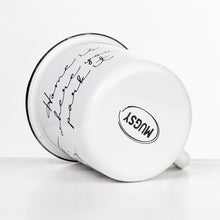 Lade das Bild in den Galerie-Viewer, HOME IS WHERE YOU PARK IT Emaillebecher mit Wohnmobil Zeichnung