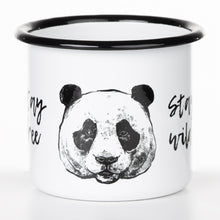 Lade das Bild in den Galerie-Viewer, Emaillebecher "STAY WILD - STAY FREE"-Serie mit Motiv: Panda