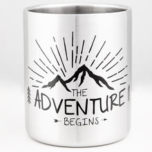 Lade das Bild in den Galerie-Viewer, THE ADVENTURE BEGINS Edelstahlbecher mit Karabiner